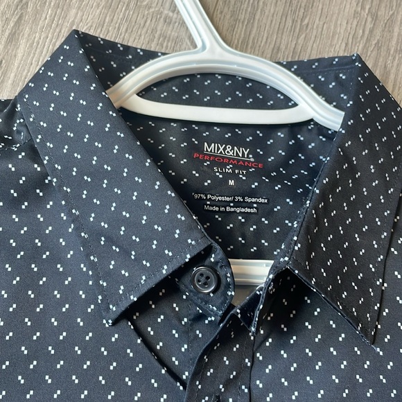 Mix &NY performance slim fit button down shirt. - Picture 2 of 8